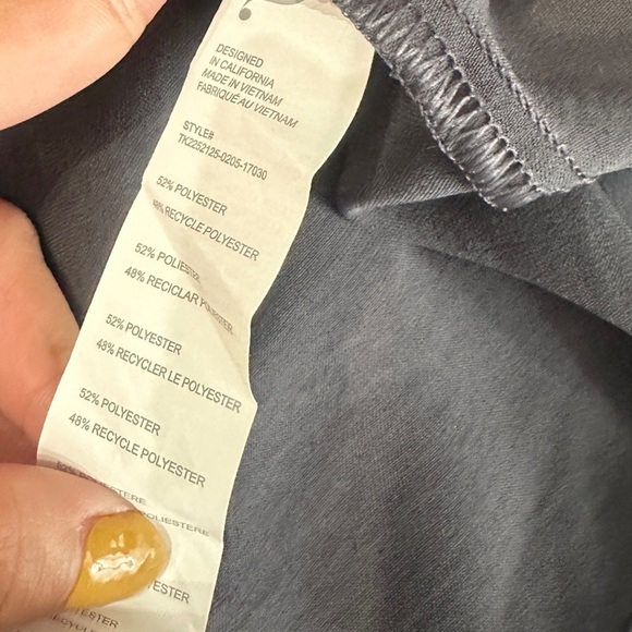 NWT Fabletics Women’s Gray Sleep Tank Tops Sz S - Picture 9 of 9